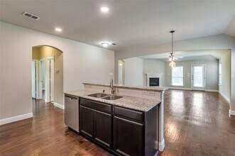 900 Bird Creek Dr in Little Elm, TX - Building Photo - Building Photo