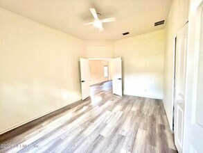 897 Collinswood Dr in Jacksonville, FL - Building Photo - Building Photo