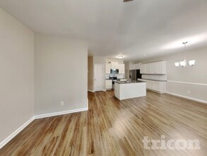 2275 Wentworth Park Dr in Morrow, GA - Building Photo - Building Photo