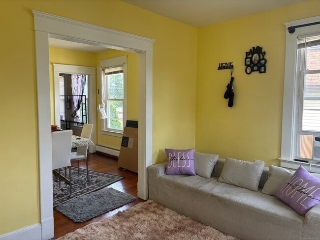 91 Lamson St in West Haven, CT - Building Photo - Building Photo