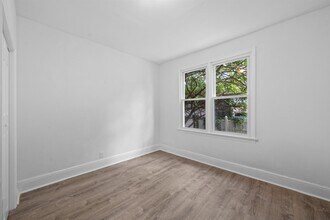 160 Garfield Ave in Jersey City, NJ - Building Photo - Building Photo