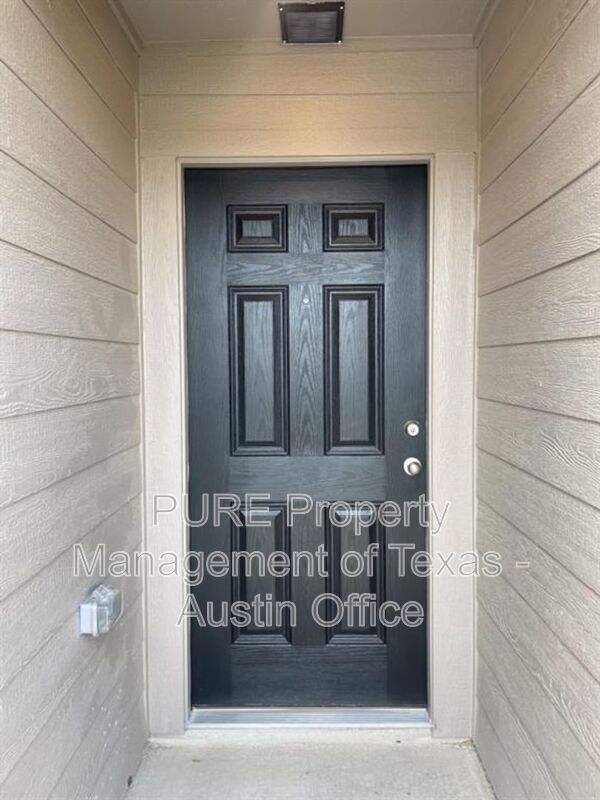 125 Fairfax Ln in Jarrell, TX - Building Photo - Building Photo
