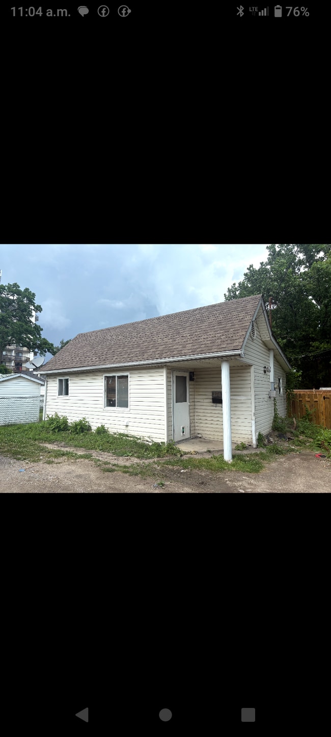 property at 1049 Chatham St E