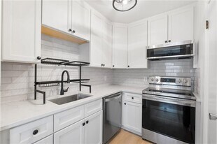 757 Houston Mill Rd NE in Atlanta, GA - Building Photo