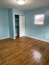 14 Pine Acres Blvd in Deer Park, NY - Foto de edificio - Building Photo