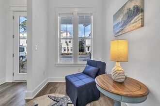 56 Bella Vista Ct in Miramar Beach, FL - Building Photo - Building Photo