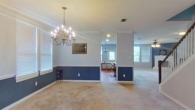 2829 Shoreline Way in Lewisville, TX - Foto de edificio - Building Photo