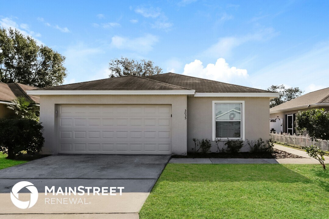 5035 Belmont Park Ln in Mulberry, FL - Building Photo