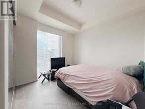 99-3099 John St in Toronto, ON - Building Photo - Building Photo