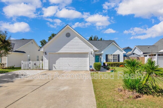 3918 Red Oak Dr