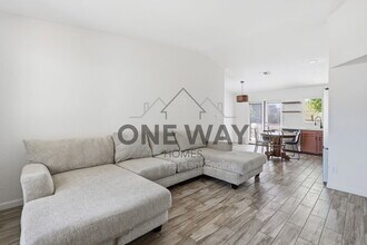 1329 E Cholla St in Phoenix, AZ - Building Photo - Building Photo