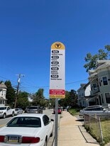 16 Maple St, Unit 4 in Waltham, MA - Building Photo