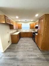 5805 Teresa St in Atascadero, CA - Building Photo - Building Photo