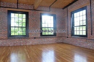 120 Water St-Unit -4002 in North Andover, MA - Foto de edificio - Building Photo