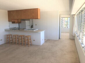 2525 Date St in Honolulu, HI - Building Photo - Building Photo