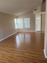 343 Abbington St in Henderson, NV - Building Photo - Building Photo