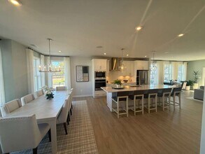 9221 Magellan Pkwy in Glen Allen, VA - Building Photo - Building Photo