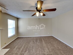 4529 Hawthorn Dr in Nashville, TN - Foto de edificio - Building Photo