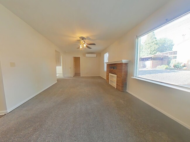 2012 NW Tyler Ave in Corvallis, OR - Building Photo - Building Photo