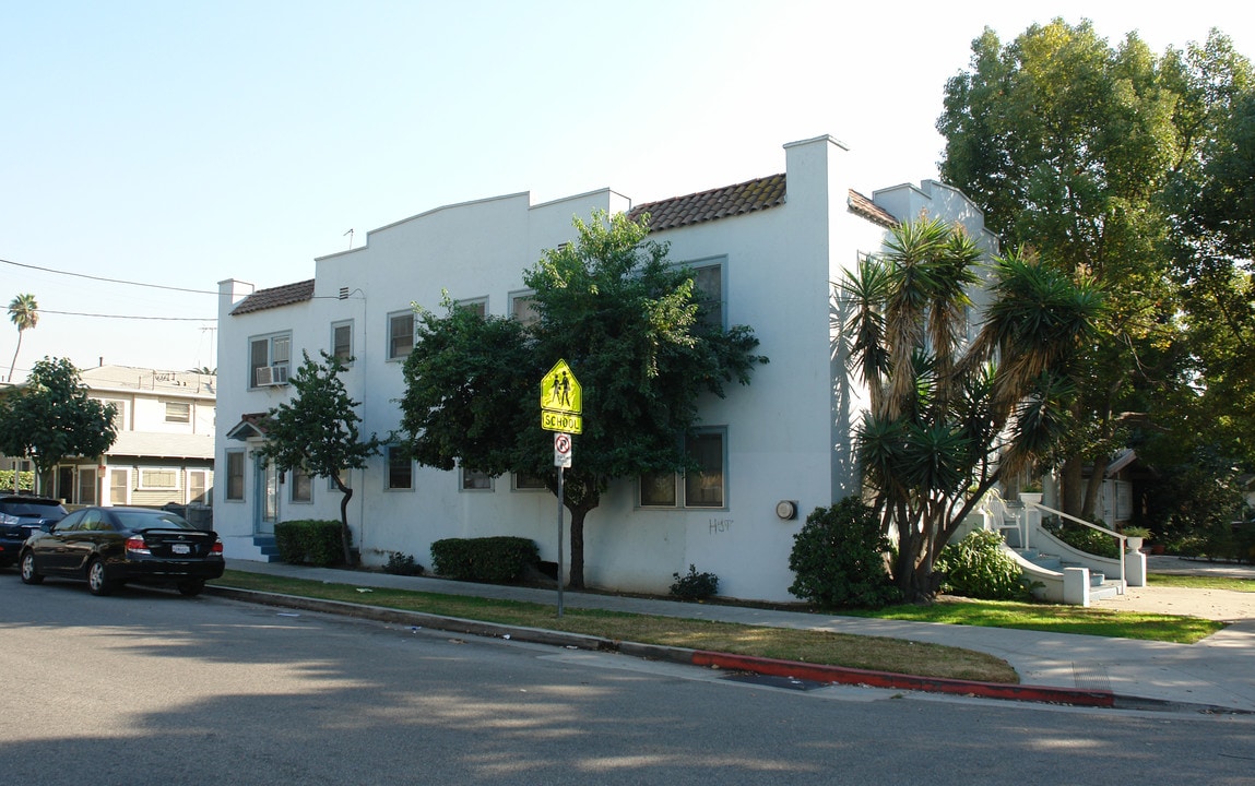 1000 Mariposa St in Glendale, CA - Building Photo