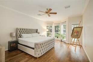 3902 Lyndhurst Pl in Sugar Land, TX - Building Photo