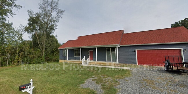 1043 Julian Dr in Fredericksburg, VA - Building Photo - Building Photo