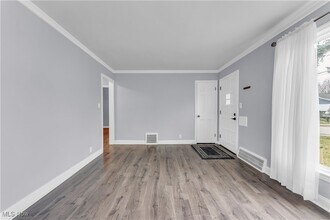 19205 Pasnow Ave in Euclid, OH - Building Photo - Building Photo