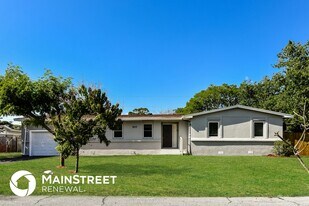 507 67th Ave Dr W in Bradenton, FL - Building Photo