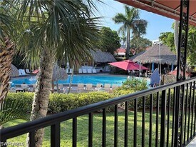 2555 Tamiami Trail N, Unit 238 in Naples, FL - Building Photo