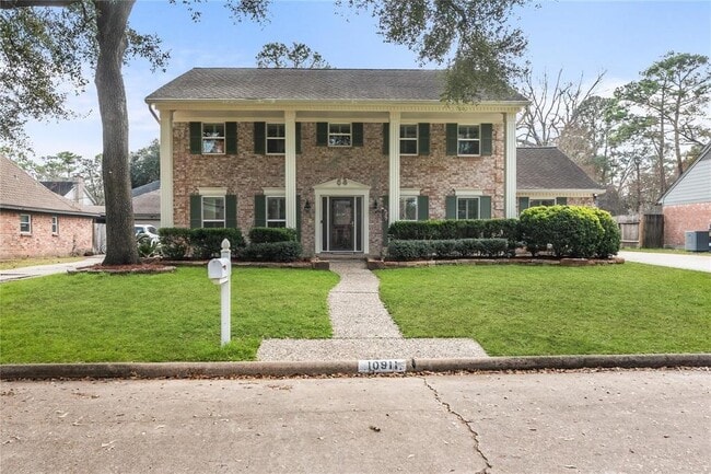 10911 Elmdale Dr in Houston, TX - Building Photo - Building Photo