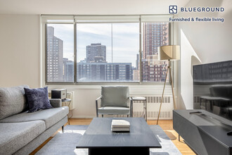 520 2nd Ave in New York, NY - Building Photo - Building Photo