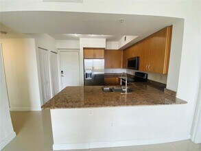 1830 Radius Dr in Hollywood, FL - Building Photo - Building Photo