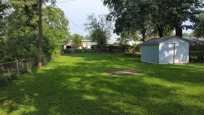 21 Mary Ann Ct in Florissant, MO - Building Photo - Building Photo