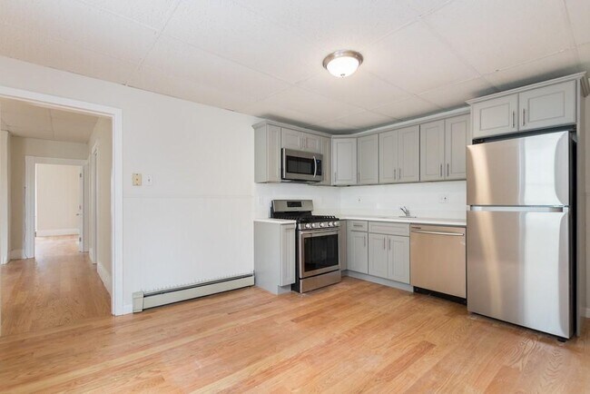 29 Pinckney St in Somerville, MA - Building Photo - Building Photo
