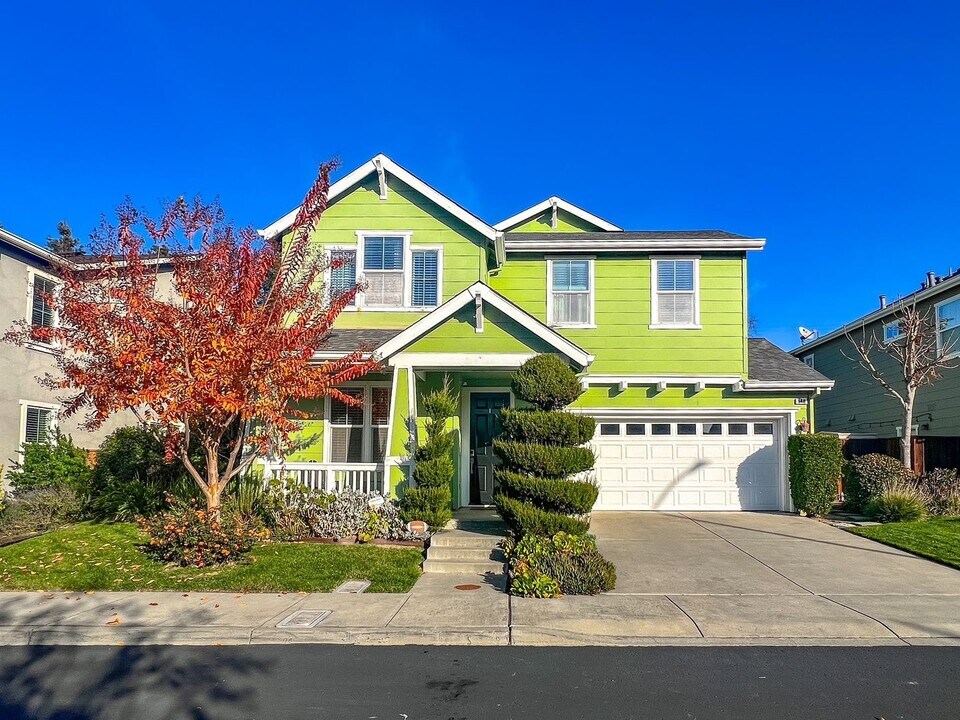 940 Chelebrooke Court in Napa, CA - Building Photo