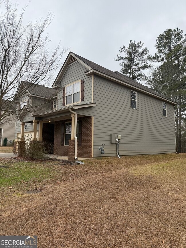 9159 Dover St in Lithia Springs, GA - Building Photo - Building Photo