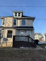 325 W Grand Ave in Beloit, WI - Building Photo