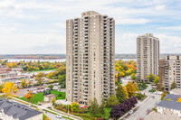 Island Park Towers III in Ottawa, ON - Building Photo - Building Photo