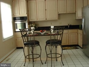 15734 Cherry Blossom Ln in North Potomac, MD - Building Photo - Building Photo