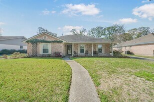 8415 Braesdale Ln in Houston, TX - Building Photo