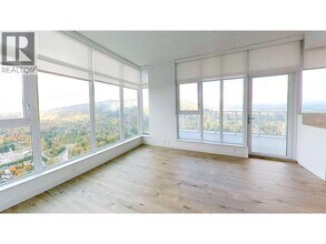 720 Farrow St in Coquitlam, BC - Building Photo - Building Photo