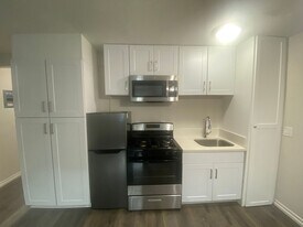 33792 Robles Dr in Dana Point, CA - Building Photo