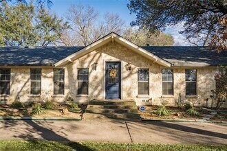 13342 Peyton Dr in Dallas, TX - Building Photo - Building Photo