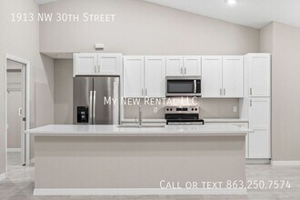 1913 NW 30th St in Cape Coral, FL - Building Photo - Building Photo