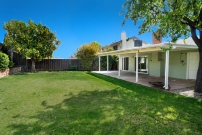 17559 Blackhawk St in Los Angeles, CA - Building Photo - Building Photo