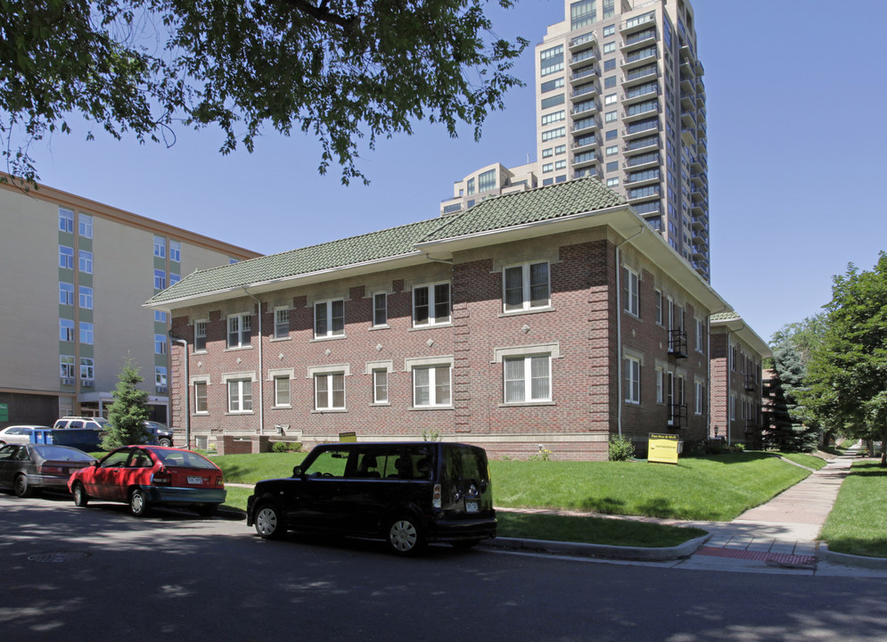 Park Court in Denver, CO - Foto de edificio