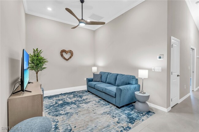 11811 Venetian Lagoon Dr in Ft. Myers, FL - Foto de edificio - Building Photo