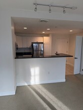 10 Seaport Dr in Quincy, MA - Building Photo - Building Photo