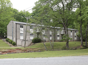 Midwood 555 in Marietta, GA - Building Photo - Building Photo