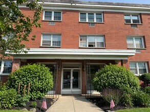 181 Melba St in Milford, CT - Building Photo - Building Photo